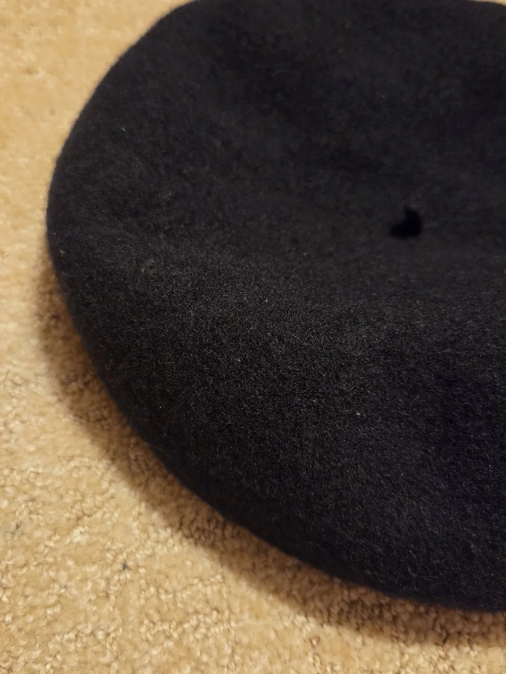 Rue 21 Classic Black French Style Wool Like Beret Womens Accessories